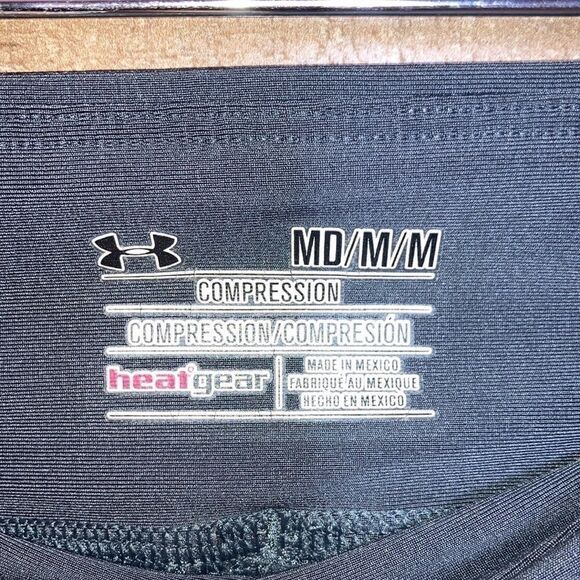 Under Armour Capris Woman’s Size M - Picture 4 of 4